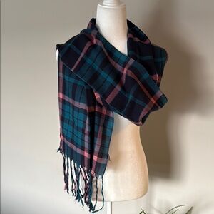 Talbots Vibrant Plaid Wool Challis Scarf NWOT pink/teal/navy fringe classic lux